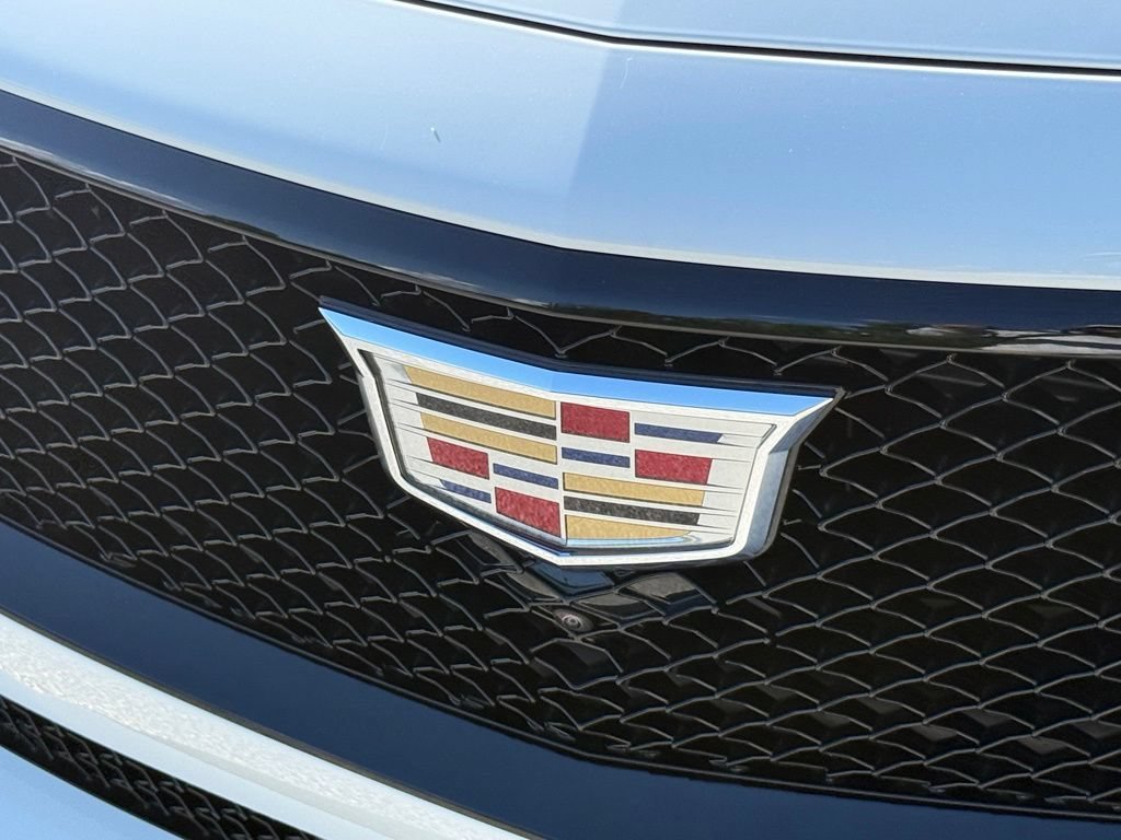 New 2026 Summit White Cadillac V-Series image 7