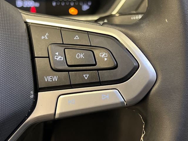 Certified Used 2023 Black Volkswagen 2.0T SE image 21