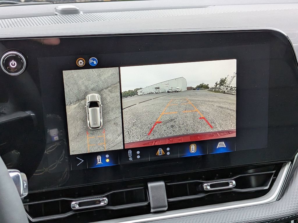 2026 Chevrolet Equinox LT - Photo 25