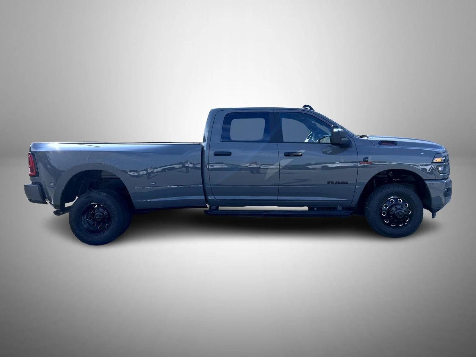 New 2026 White Ram Big Horn image 4