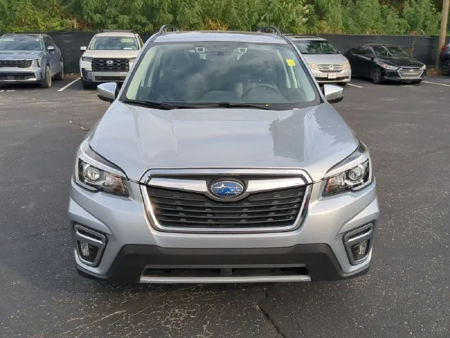 Used 2019 Ice Silver Metallic Subaru Touring image 4