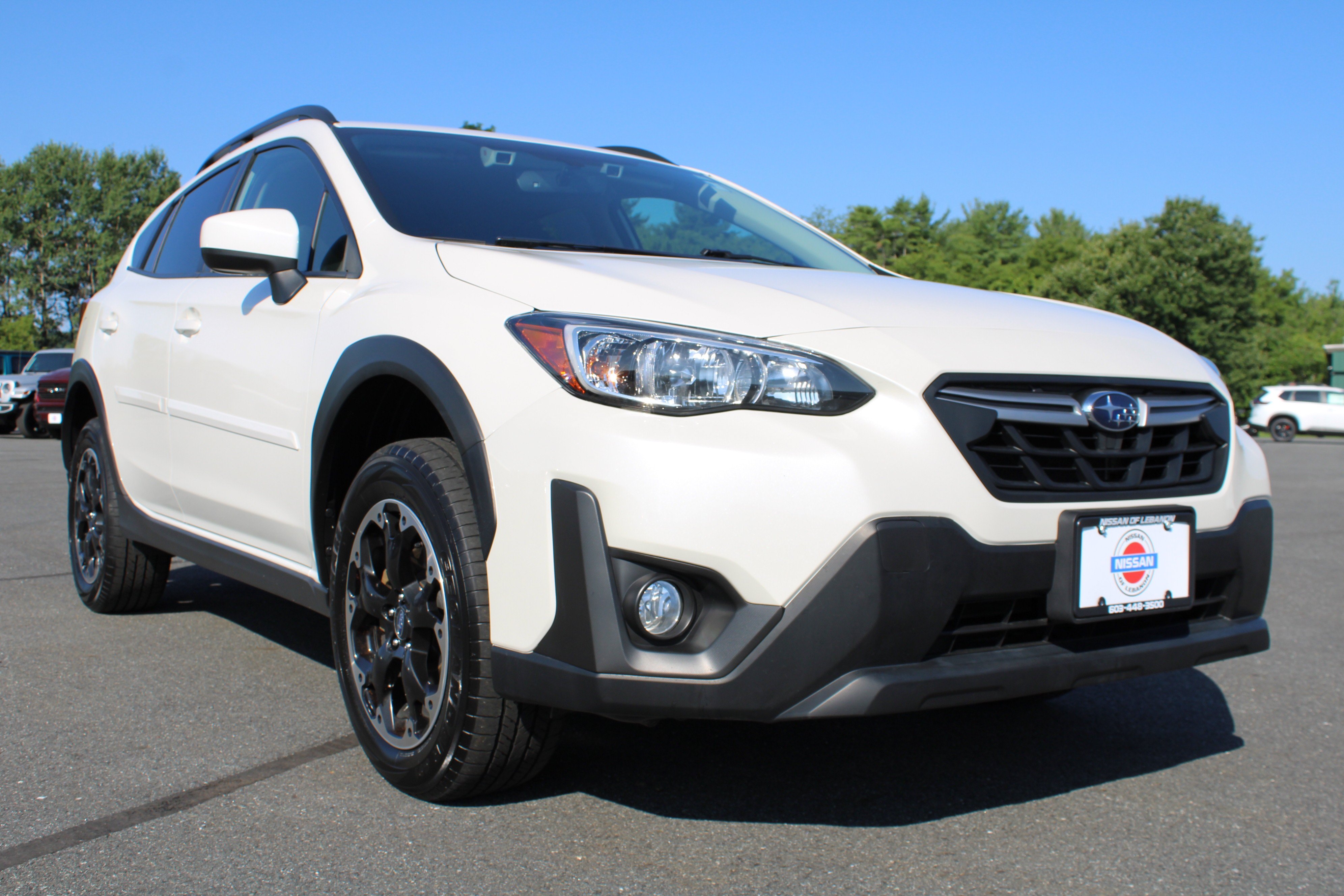 Used 2023 Crystal White Pearl Subaru Premium image 3