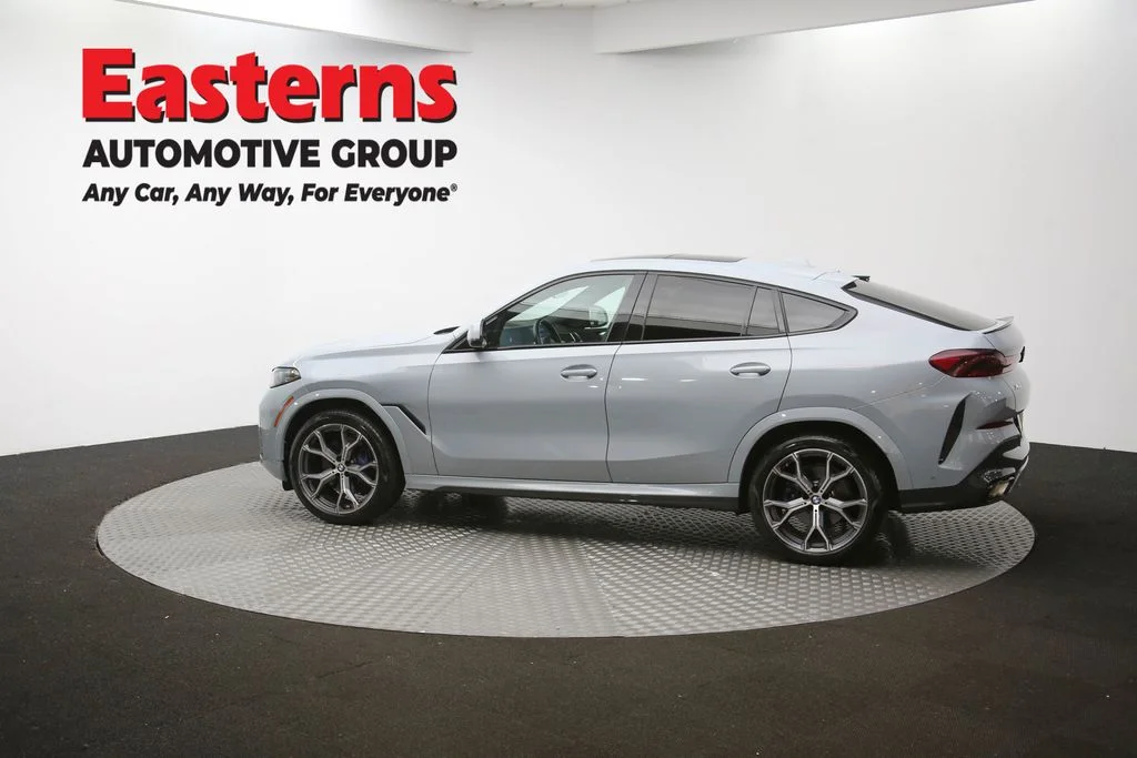 Used 2024 Gray BMW xDrive40i image 64