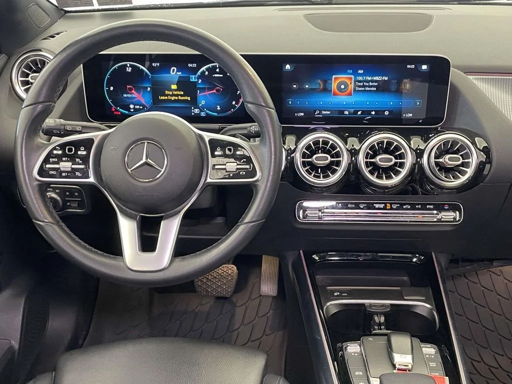 Used 2021 White Mercedes-Benz GLA 250 image 20