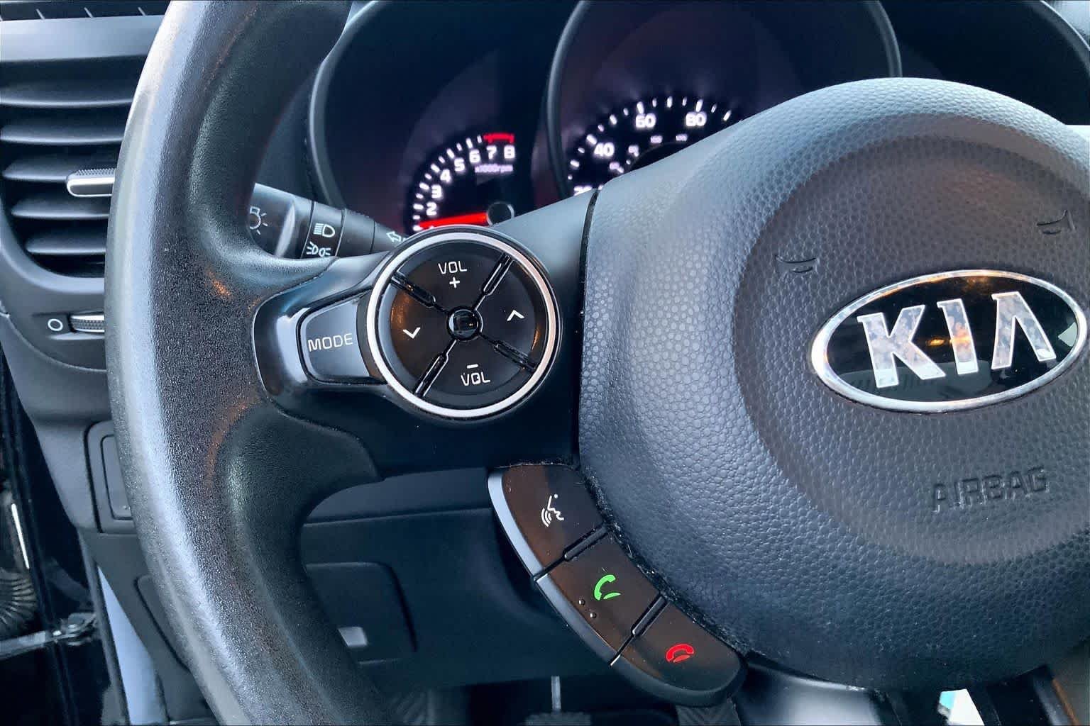 Used 2014 Shadow Black Kia Base image 21