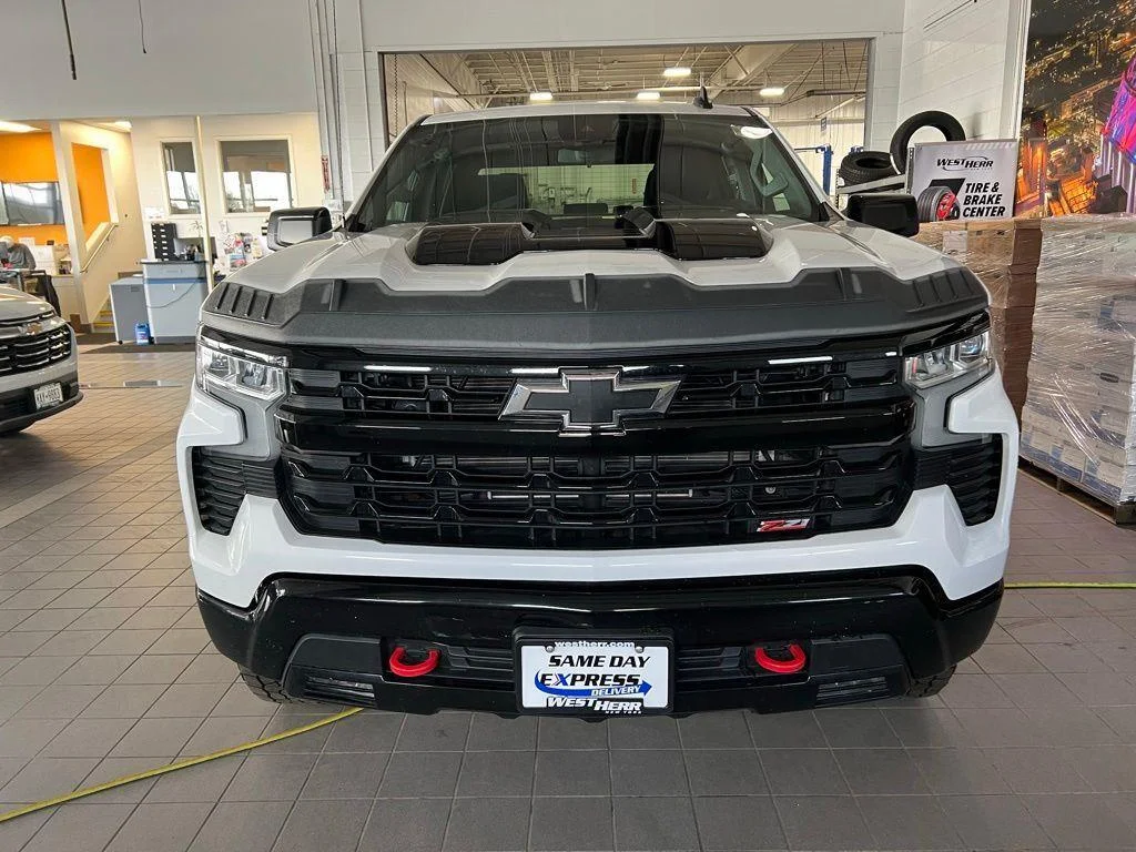 Used 2023 Summit White Chevrolet LT Trail Boss image 2