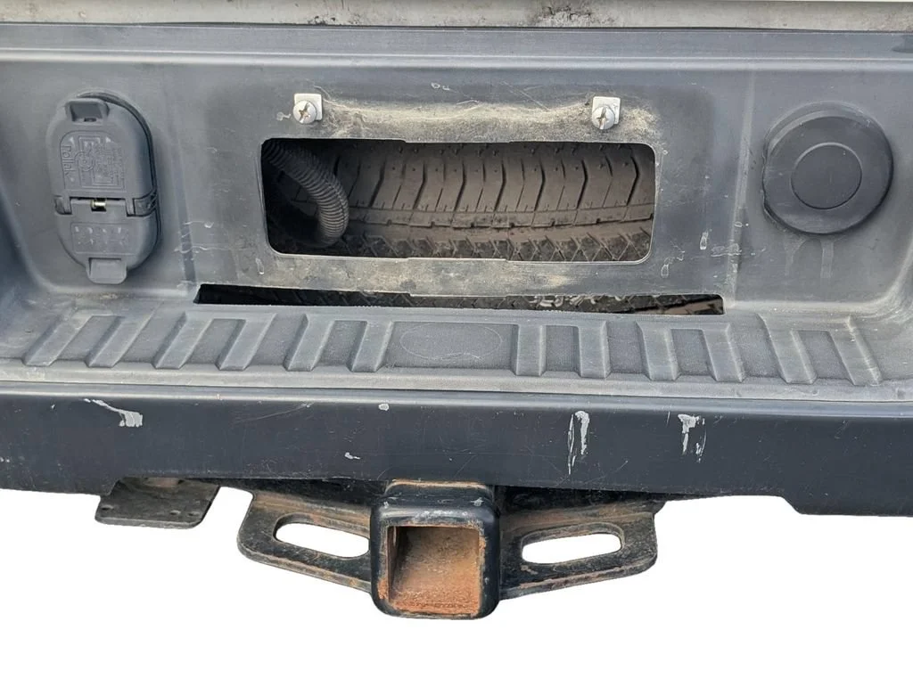 Used 2015 SUMMIT WHITE Chevrolet Work Truck image 24