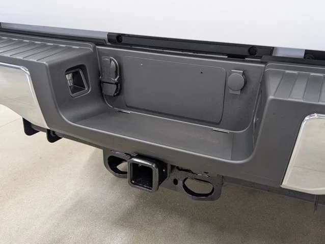 New 2026 Oxford White Ford F-250® XLT image 57