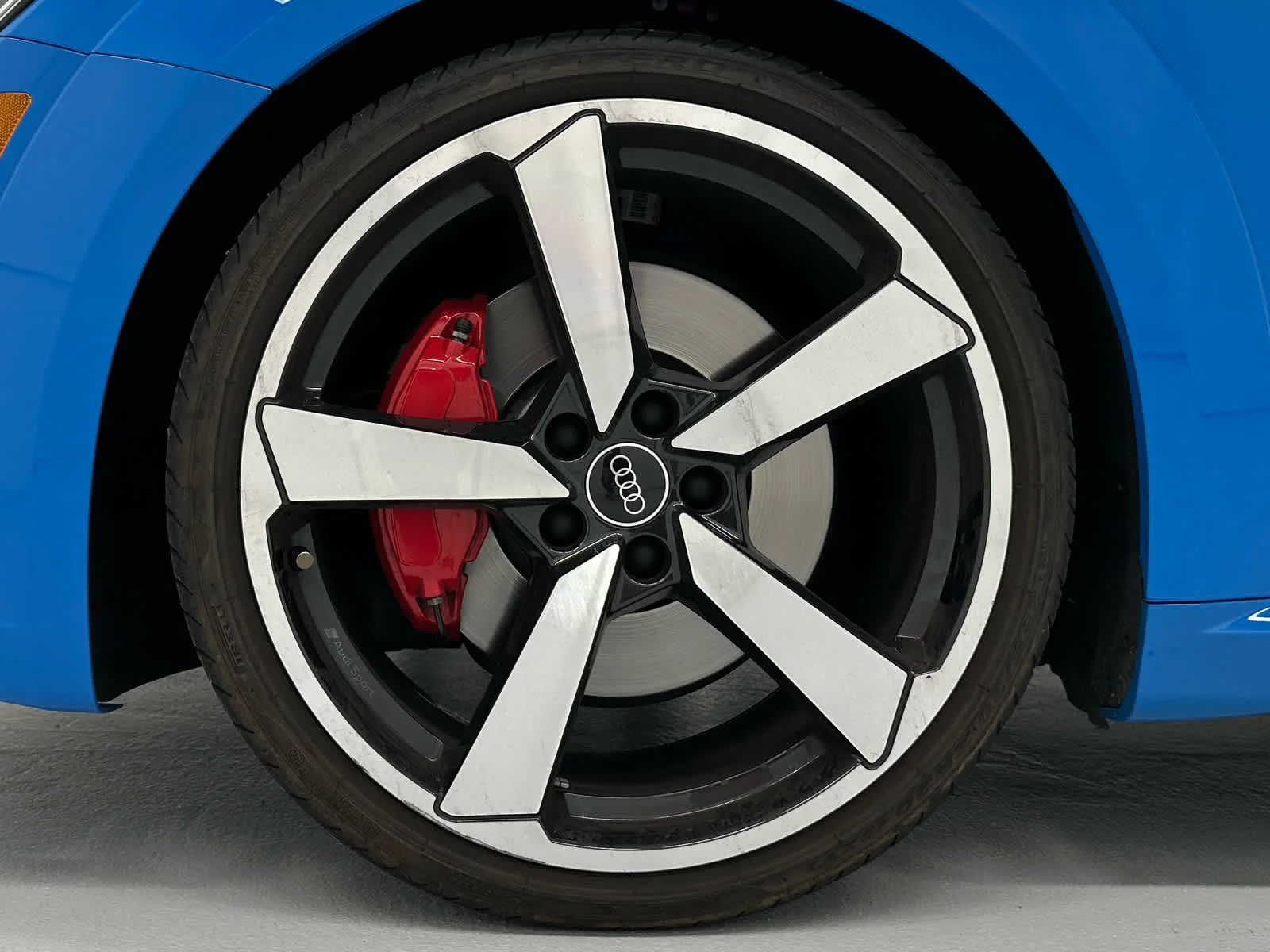 Used 2023 Turbo Blue Audi  image 9