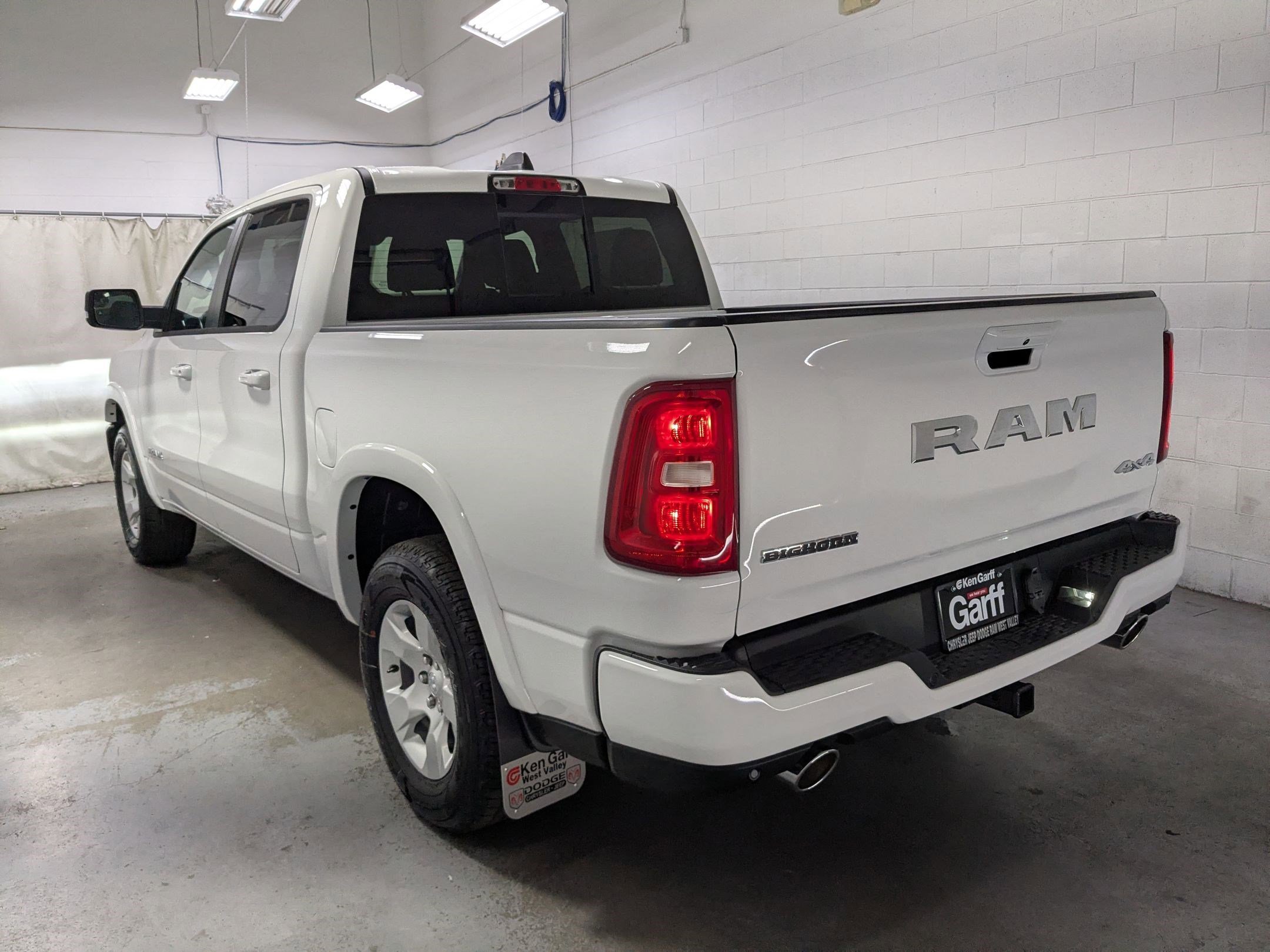 New 2026 Bright White Clear-Coat Exterior Paint RAM Big Horn image 7