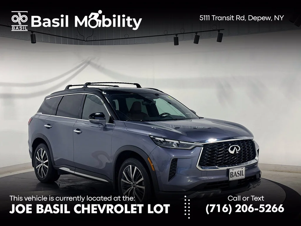 Used 2024 Blue INFINITI Autograph image 1