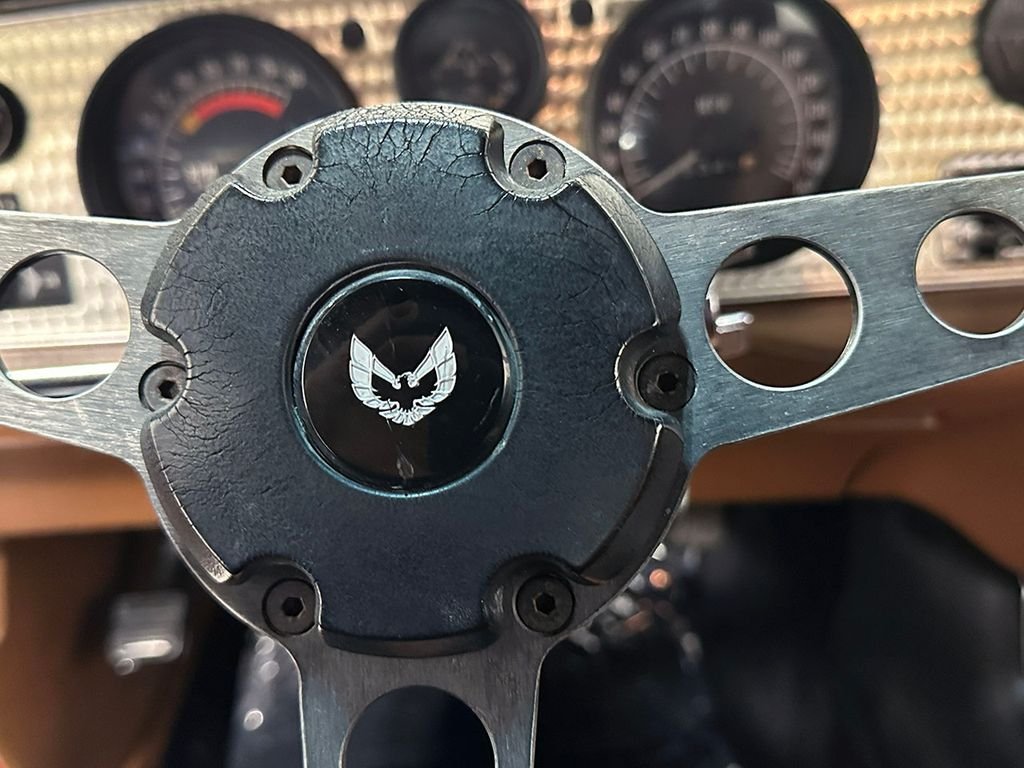 Used 1973  Pontiac  image 82