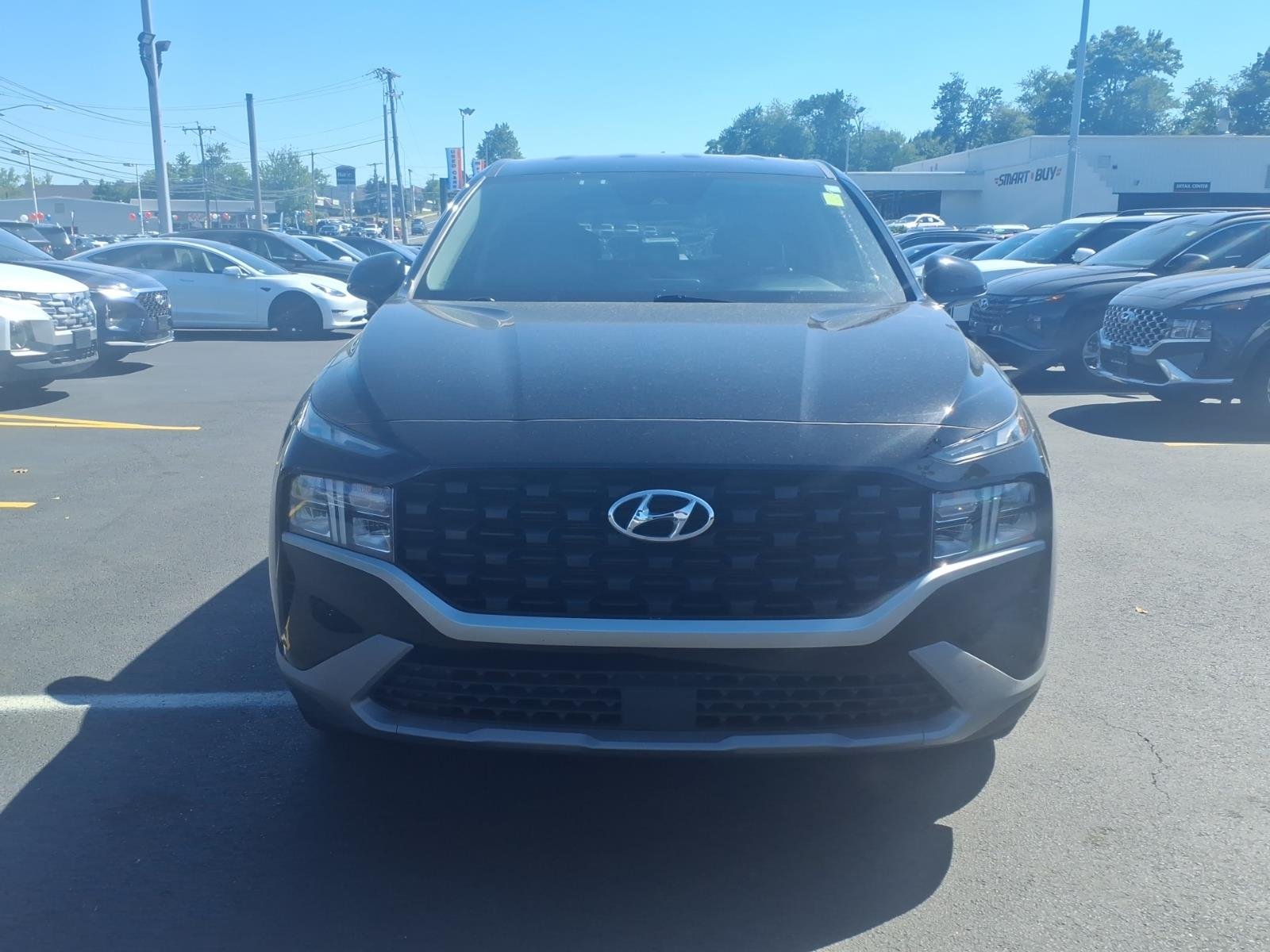 2023 Hyundai Santa Fe SE - Photo 2