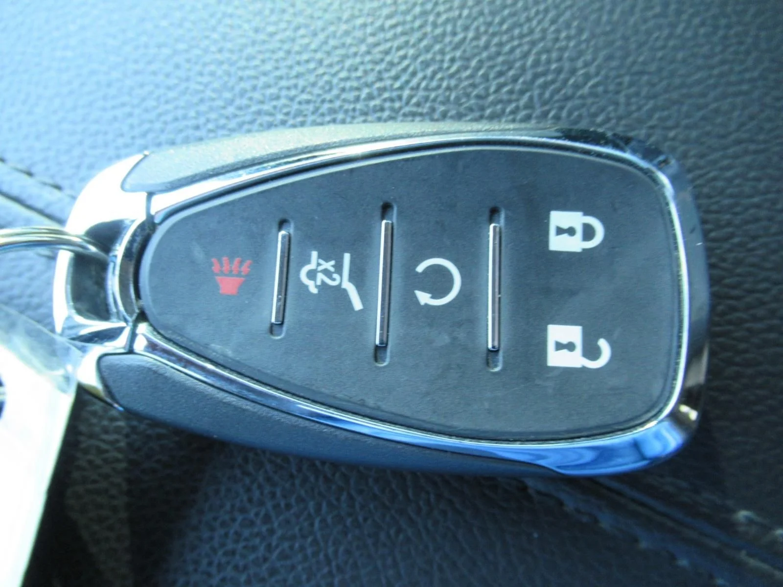 Used 2022 Black Chevrolet Premier image 30