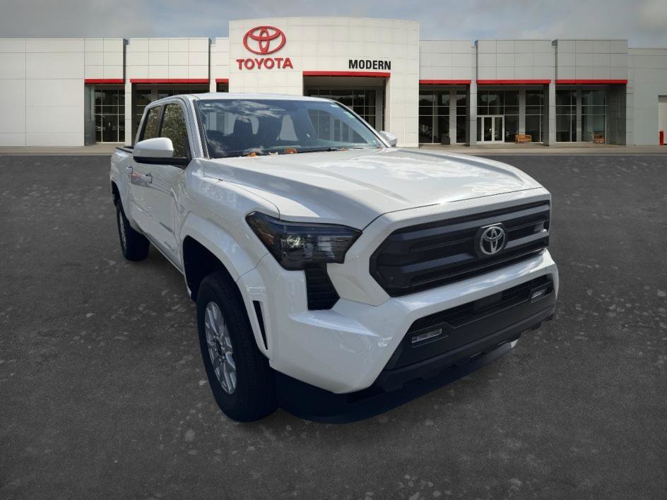 Used 2026 Ice Toyota SR5 image 3