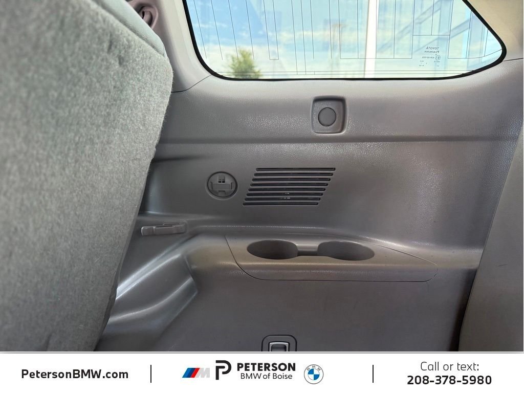 Used 2019 Green Toyota XLE image 18