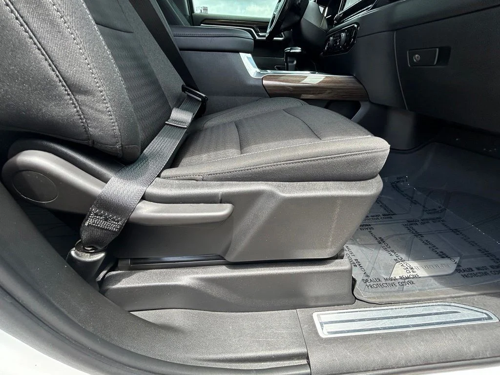 Certified Used 2022 Summit White Chevrolet RST image 25