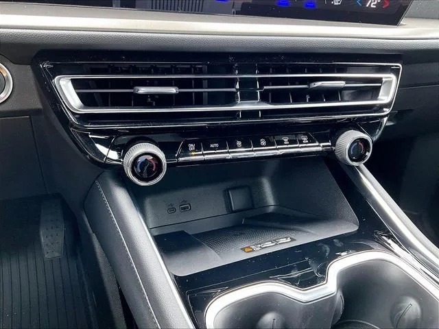 2026 Chevrolet Traverse LT - Photo 23