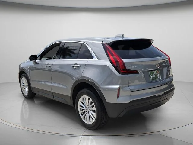 Used 2024 Silver Cadillac Luxury image 8