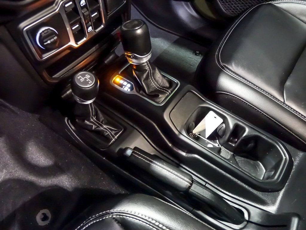 2023 JEEP WRANGLER - Image 25