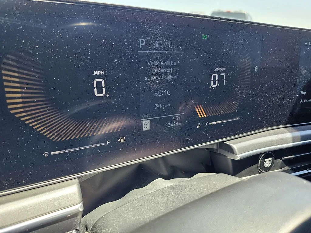 Used 2025 Wolf Gray Kia GT-Line image 28