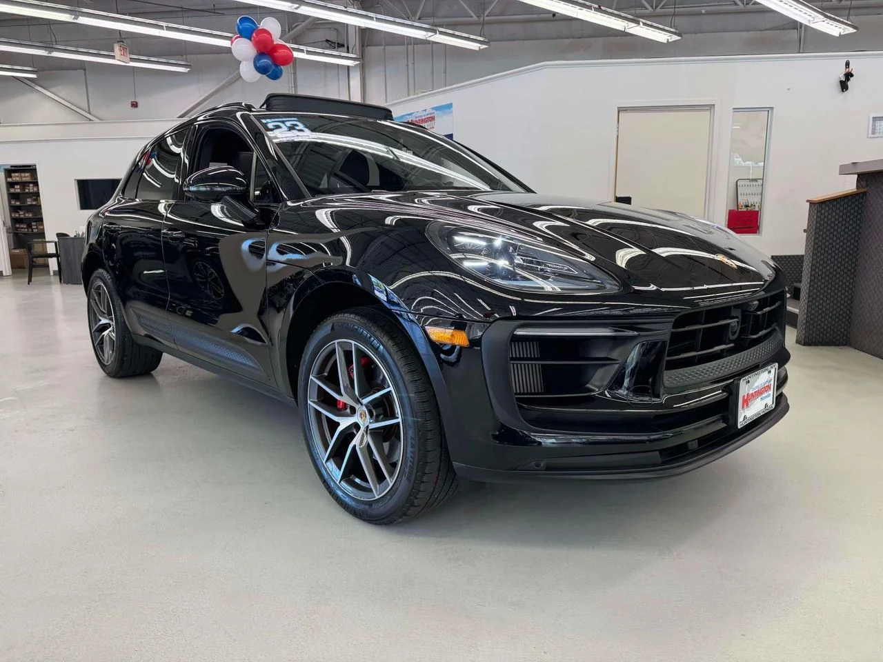 2023 Porsche Macan S