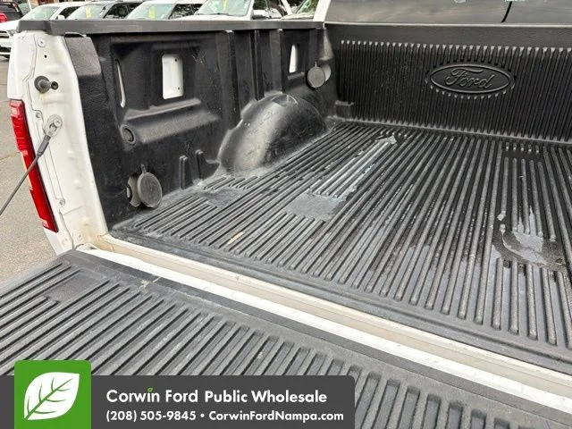 Used 2018 White Ford XLT image 29