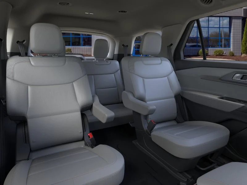 New 2026 Vapor Blue Metallic Ford Active image 75