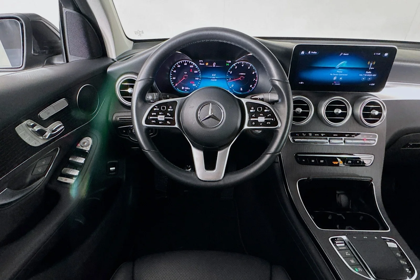 Certified Used 2022 Graphite Grey Metallic Mercedes-Benz 300 image 5