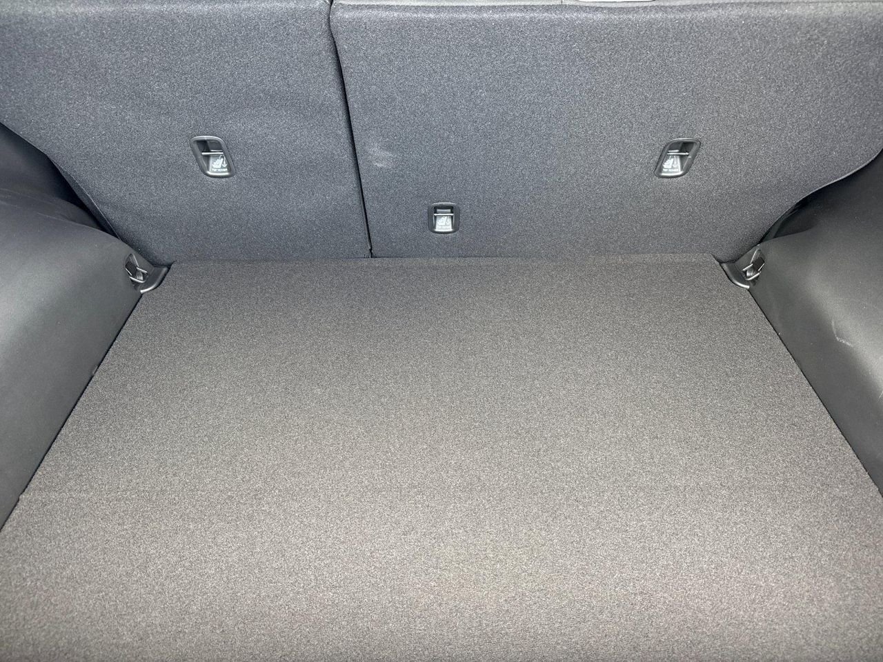 New 2025 Gray Hyundai SEL image 14