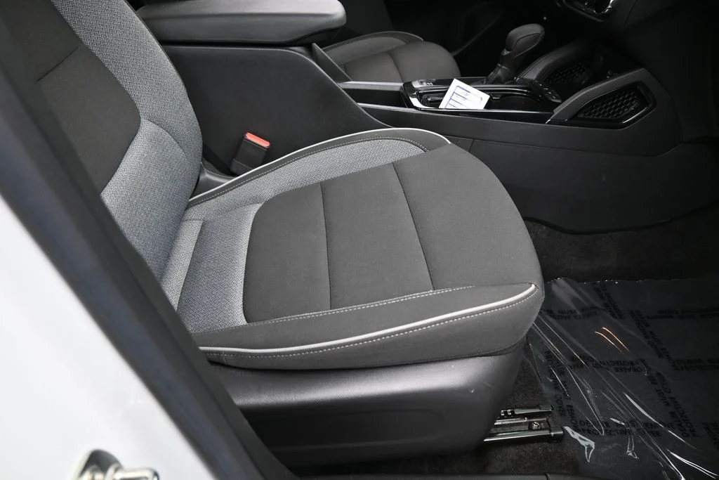 Used 2023 Summit White Chevrolet LS image 37