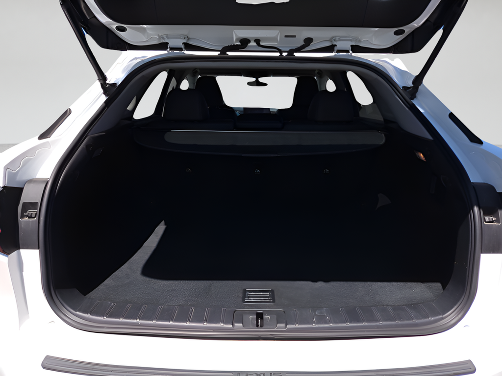 Used 2016 White Lexus 350 image 15