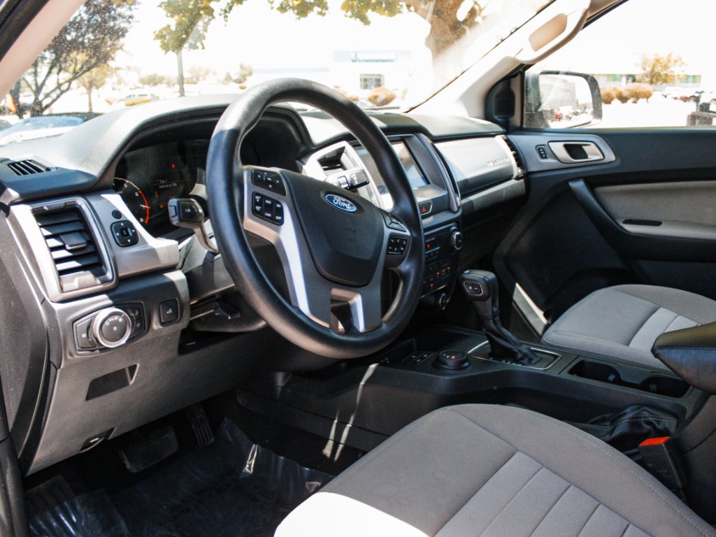 Used 2020 Iconic Silver Metallic Ford XLT image 8