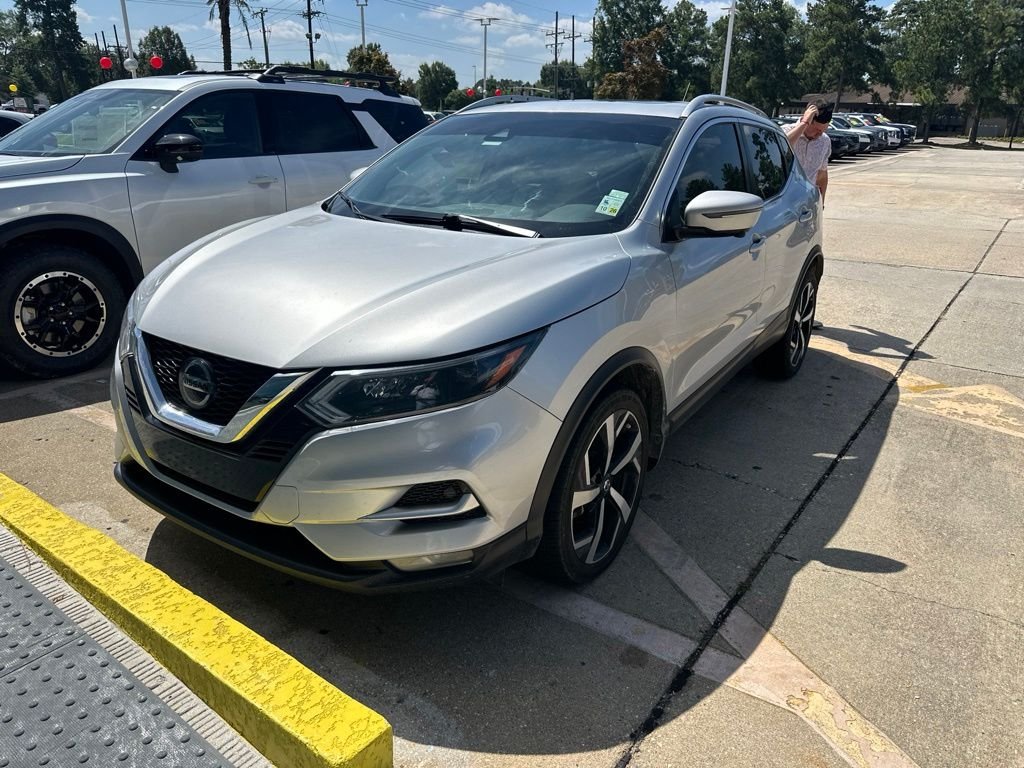 2022 Nissan Rogue Sport SL