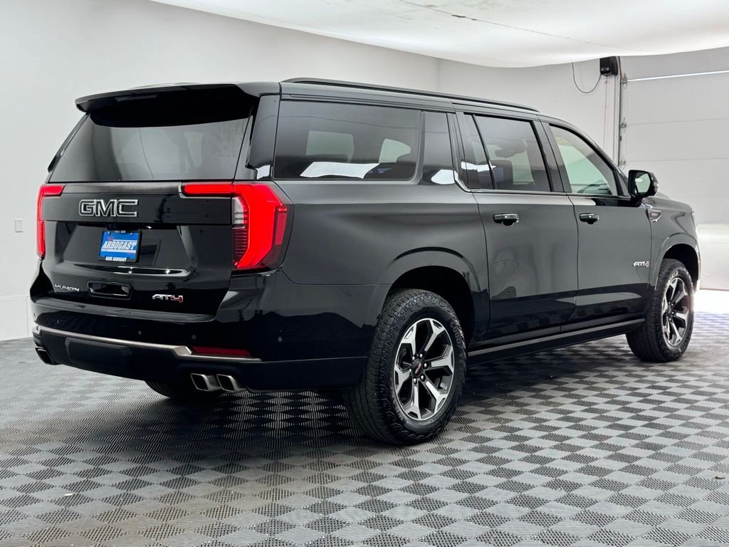 Used 2025 Onyx Black GMC AT4 Ultimate image 12