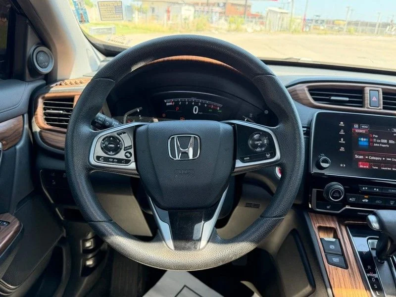 Used 2019  Honda EX image 10