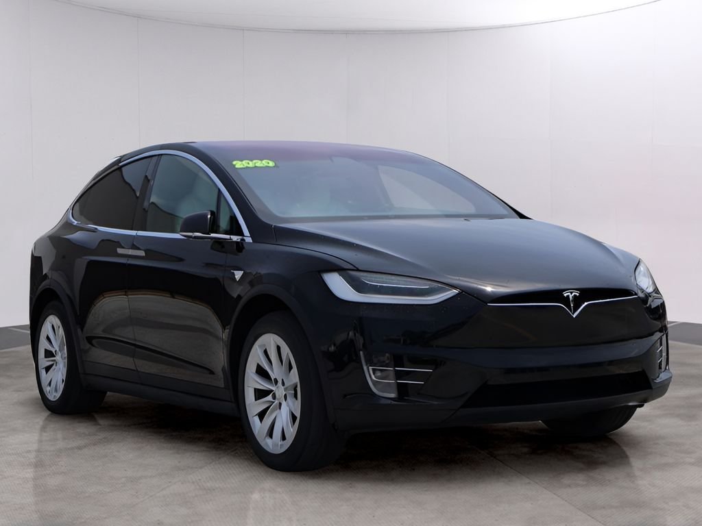 Used 2020 Solid Black Tesla Long Range image 3