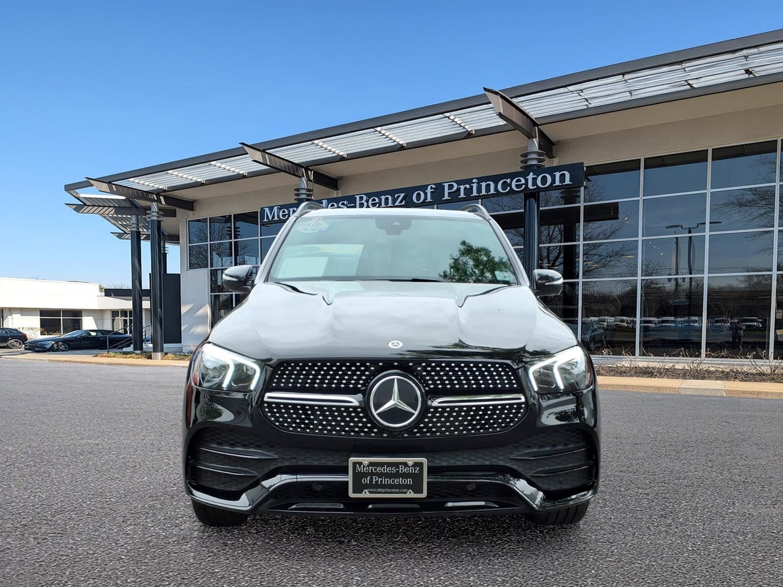 Certified Used 2023 Black Mercedes-Benz GLE 350 4MATIC® SUV image 8