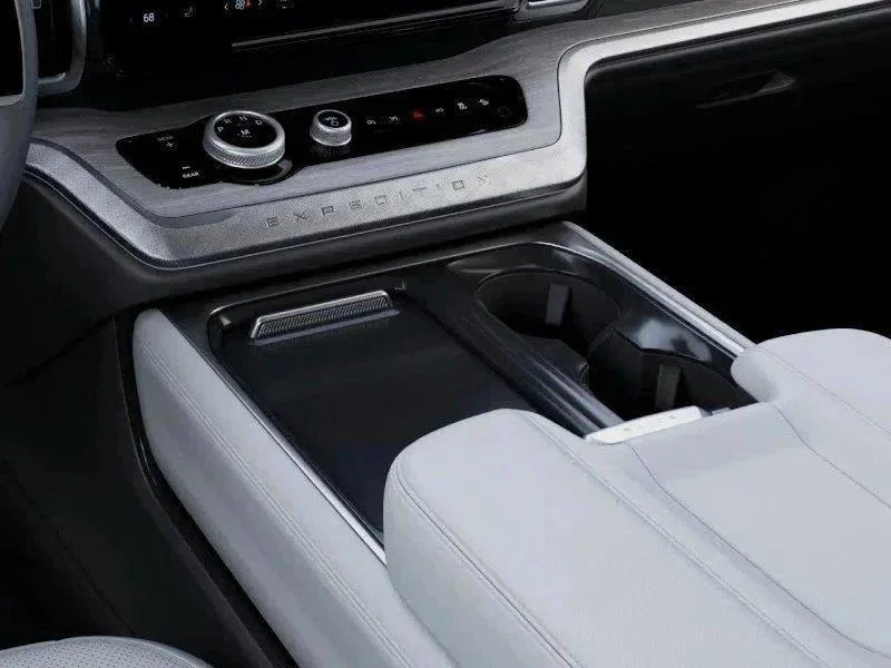 New 2027 Glacier Gray Ford Platinum image 23