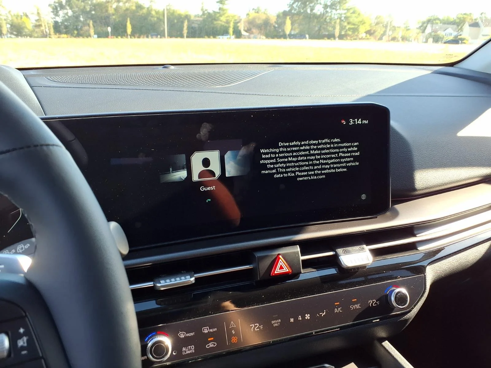 New 2027 Snow White Pearl Kia SX Prestige image 7