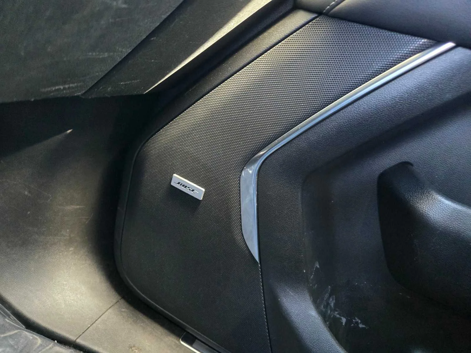 Used 2023 Sterling Gray Metallic Chevrolet LT image 22