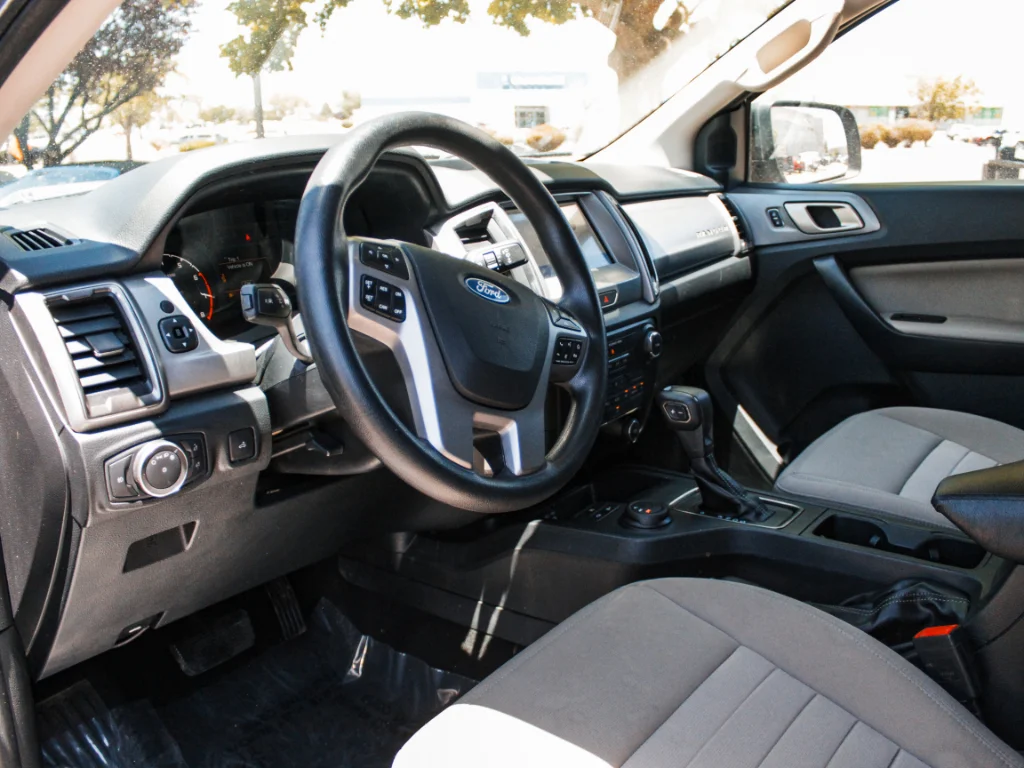 Used 2020 Iconic Silver Metallic Ford XLT image 8