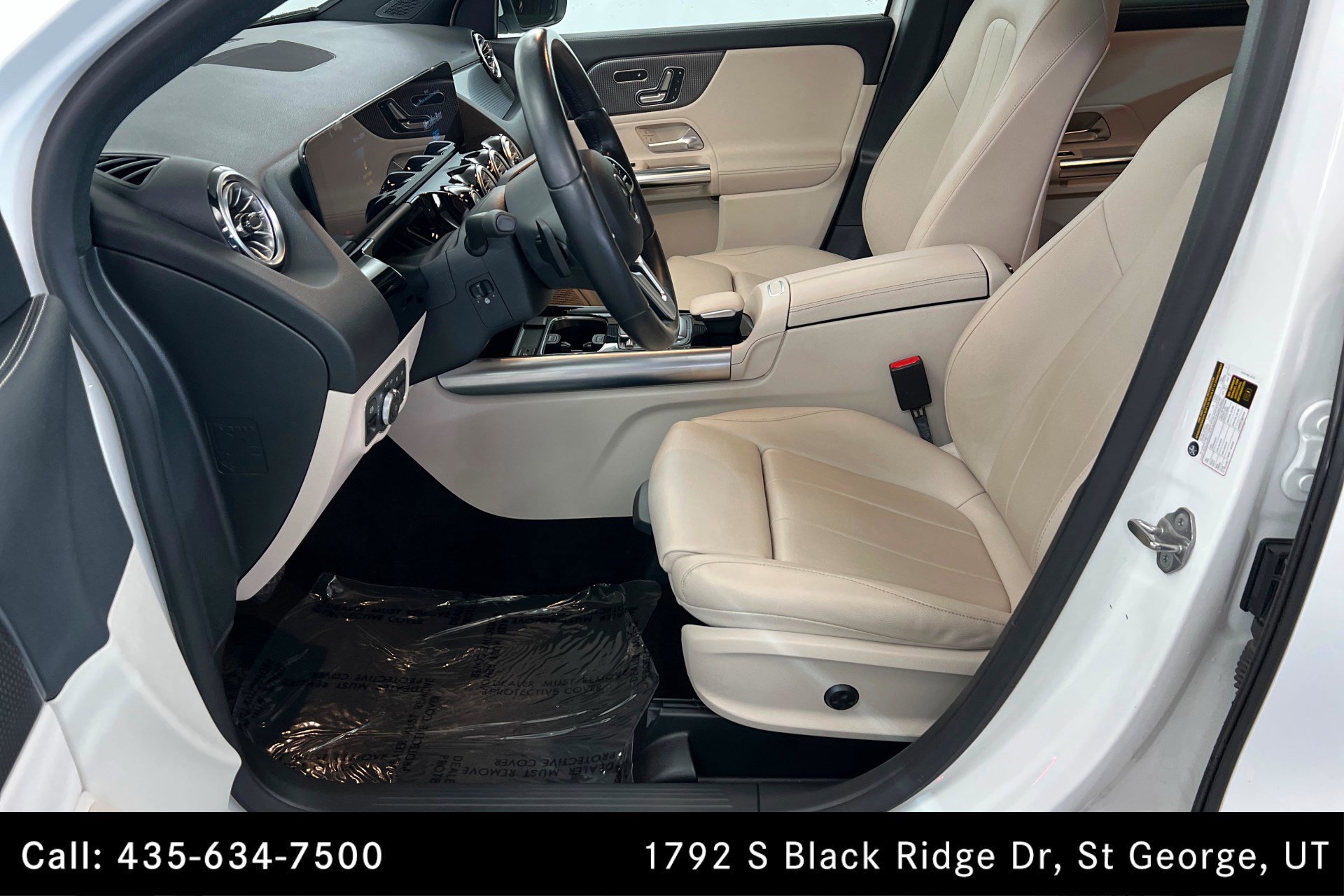 Certified Used 2022 POLAR WHITE Mercedes-Benz GLA 250 image 18