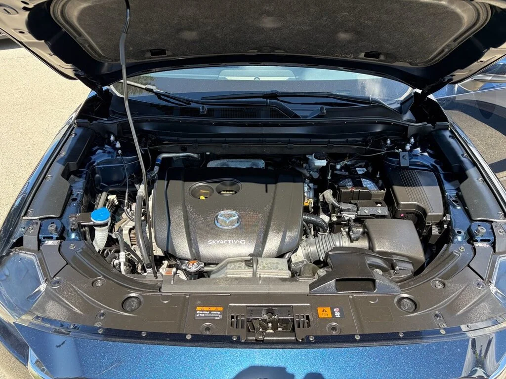 Used 2022  Mazda GS AWD at image 30