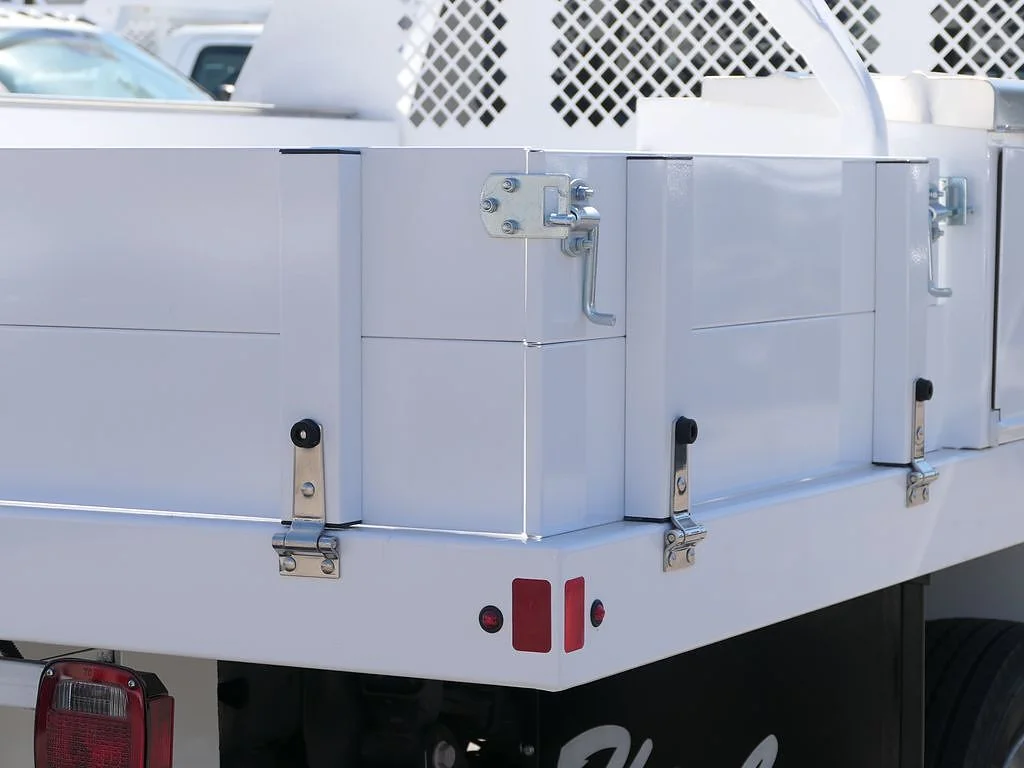 New 2025 White RAM Tradesman image 4