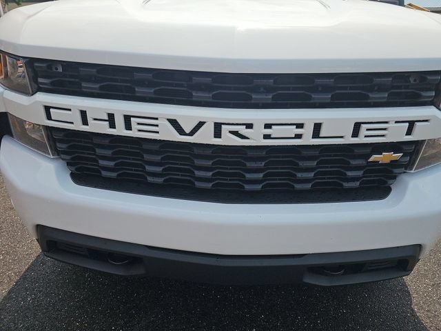 Used 2022 Summit White Chevrolet Custom image 35