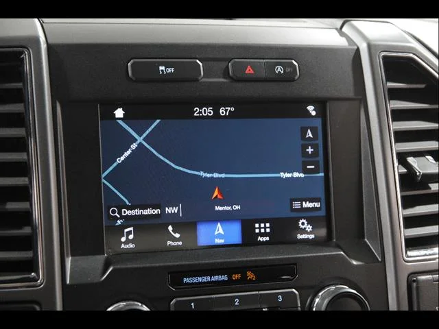 Used 2018 Ingot Silver Ford XLT image 38