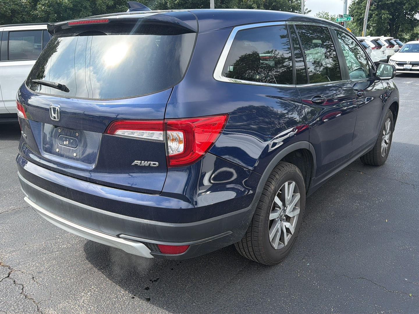 Used 2021 Obsidian Blue Pearl Honda EX image 3