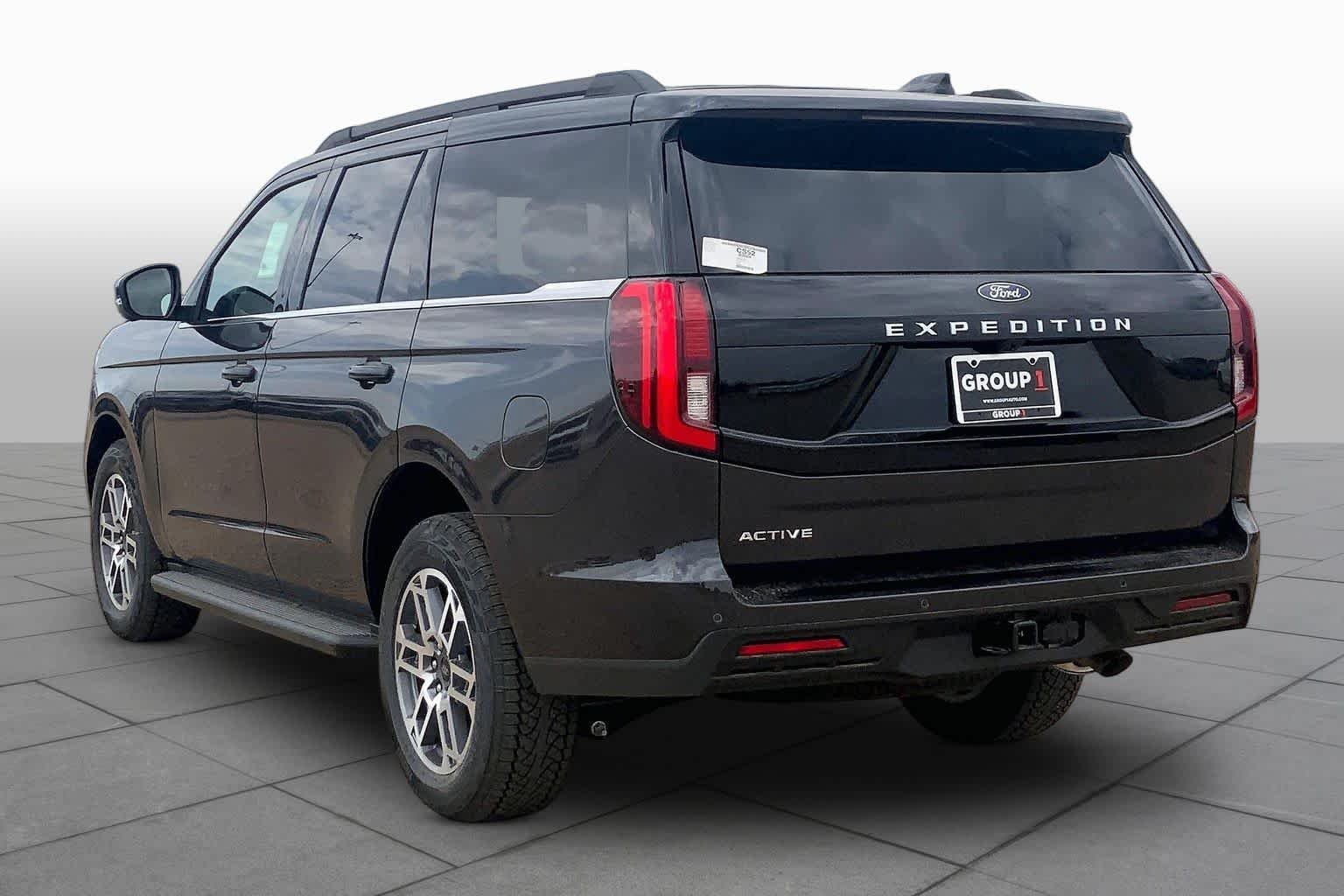 New 2026 Dark Matter Gray Metallic Ford Active image 12