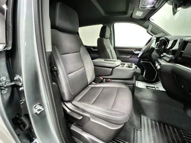 New 2026 Sterling Metallic GMC SLE image 27